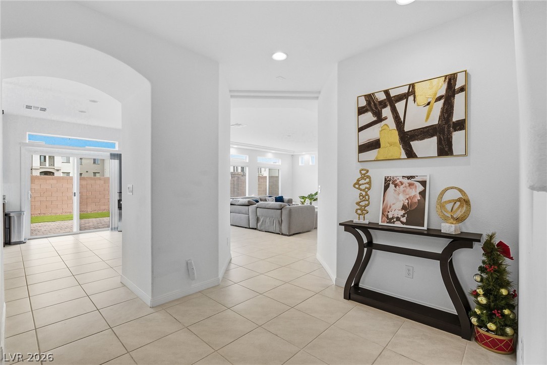 10048 Pipestone Street Las Vegas NV 89141