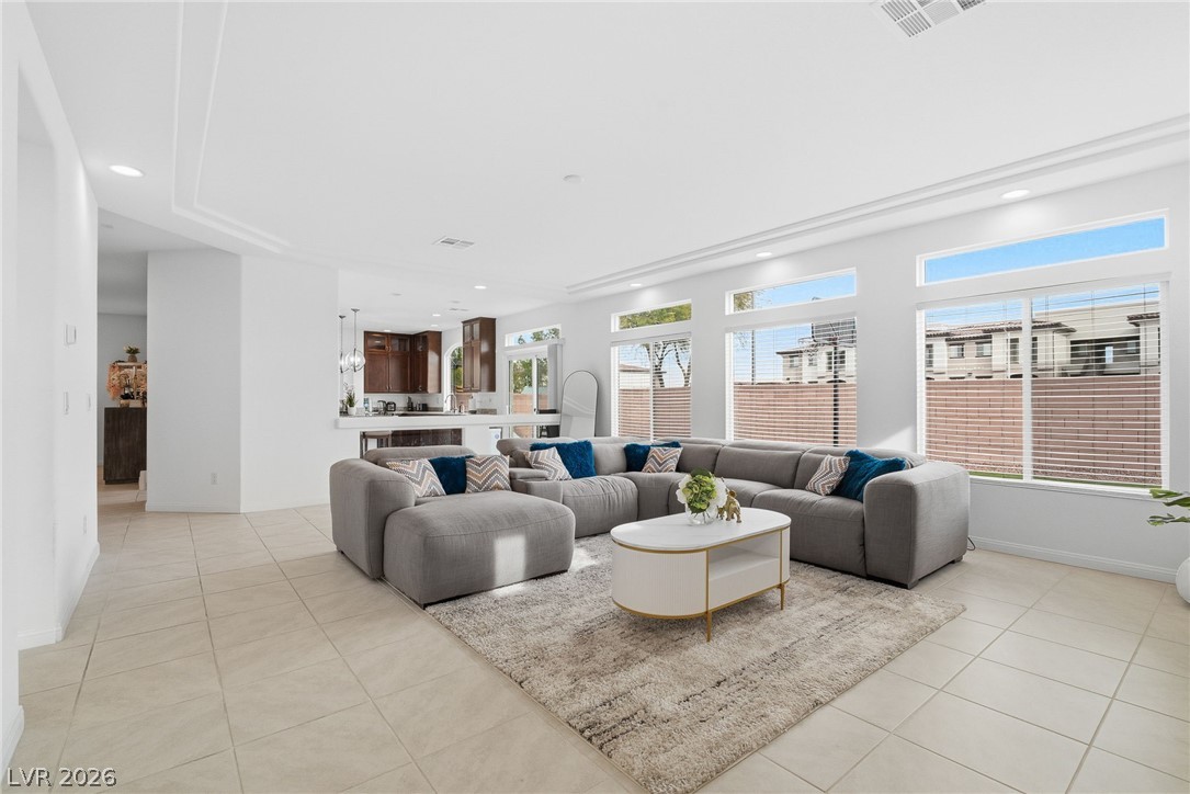 10048 Pipestone Street Las Vegas NV 89141