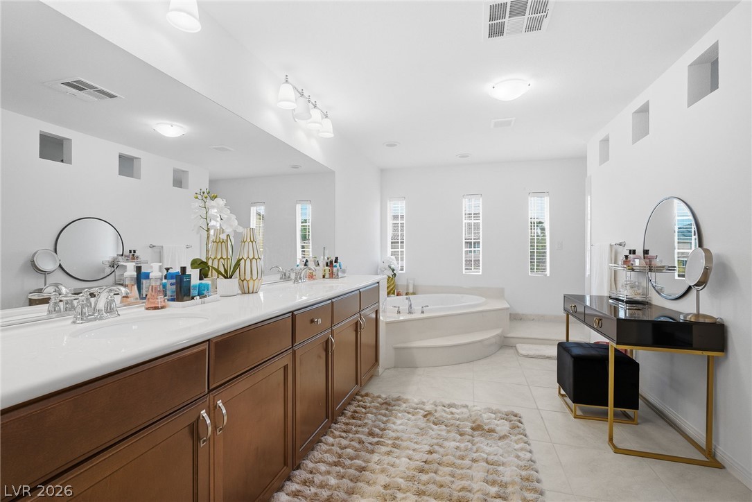 10048 Pipestone Street Las Vegas NV 89141