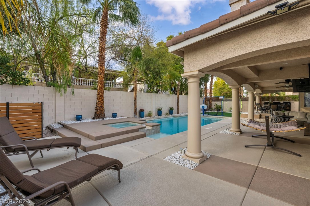 11205 Pentland Downs Street Las Vegas NV 89141