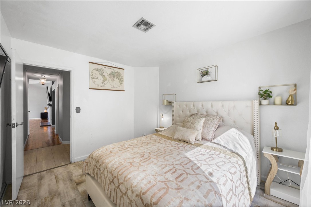 3709 Broxburn Street Las Vegas NV 89108