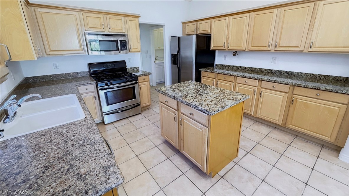 688 Vineland Avenue Henderson NV 89052