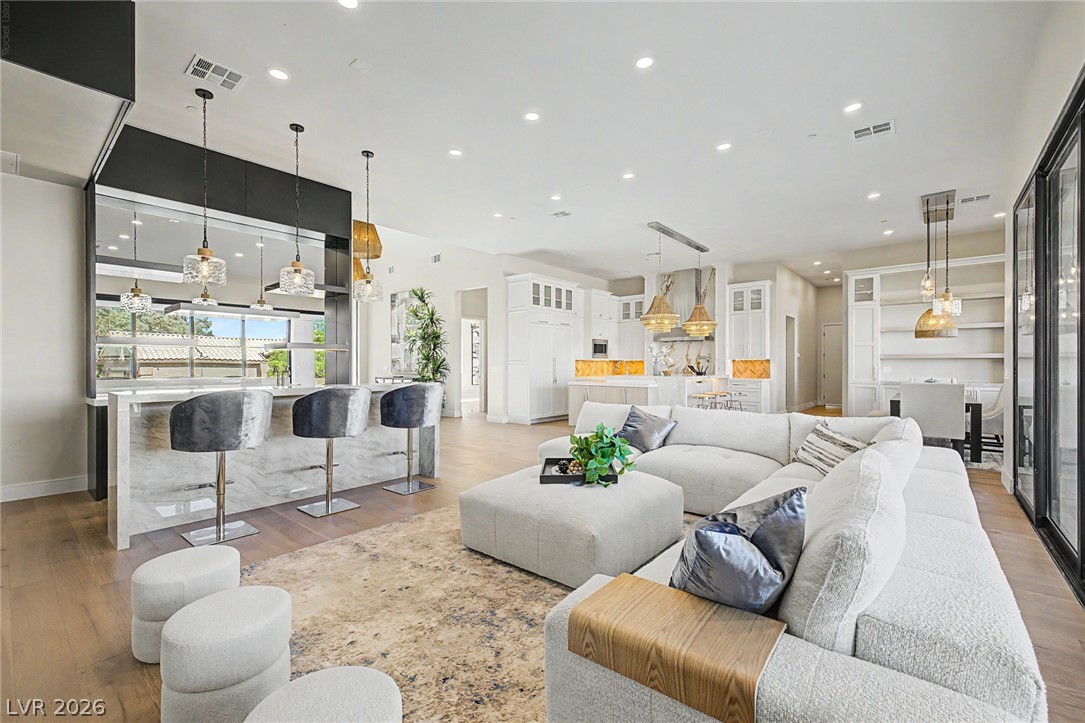 5624 North Dapple Gray Road Las Vegas NV 89149