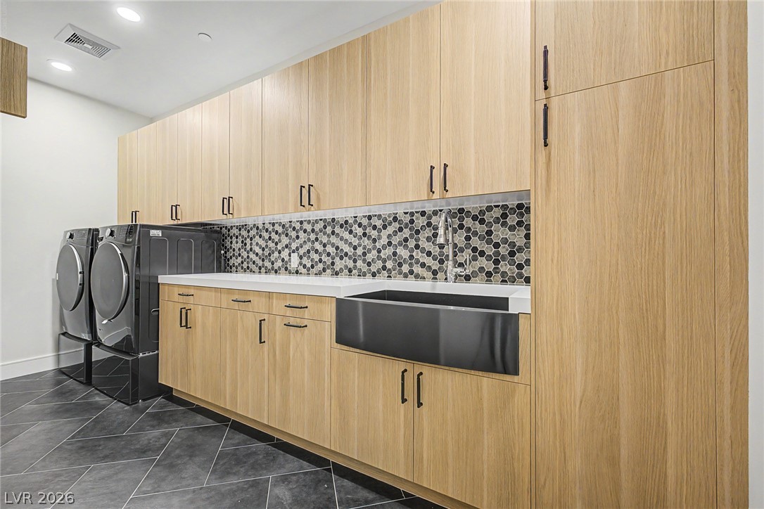 5624 North Dapple Gray Road Las Vegas NV 89149