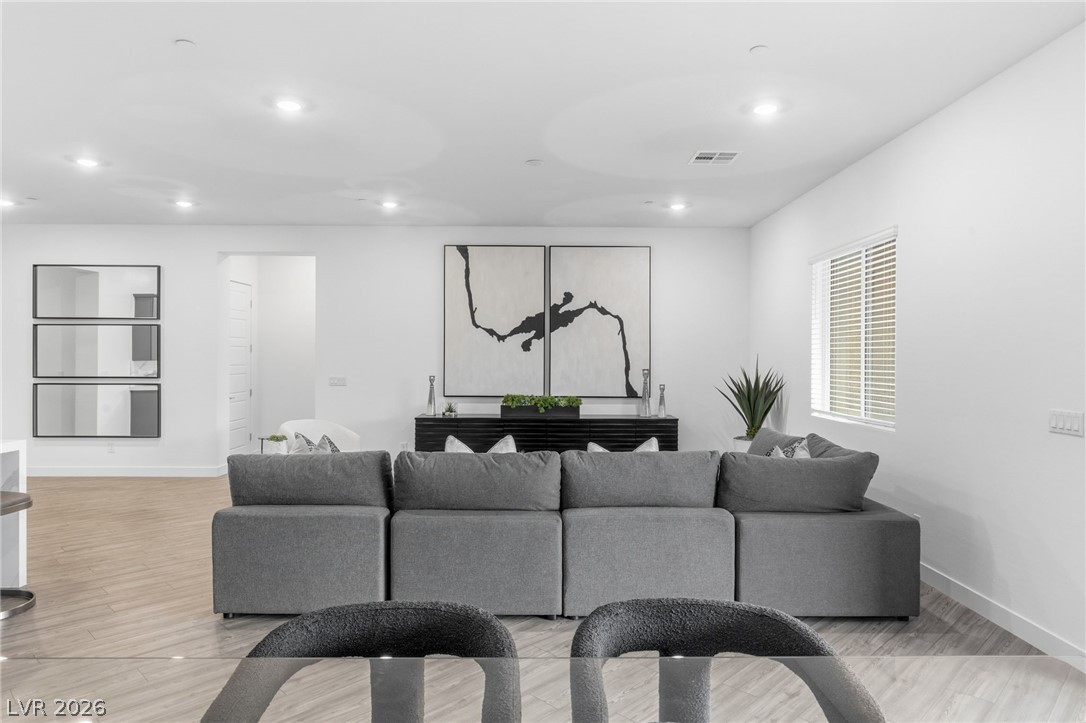 9527 New Discovery Avenue Las Vegas NV 89149