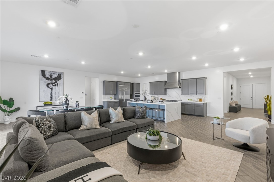 9527 New Discovery Avenue Las Vegas NV 89149