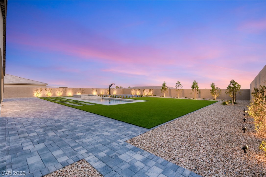 9527 New Discovery Avenue Las Vegas NV 89149