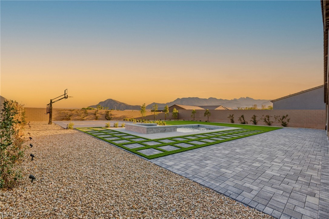9527 New Discovery Avenue Las Vegas NV 89149
