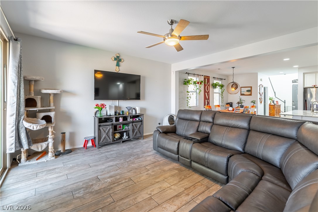 7556 Abby View Street Las Vegas NV 89166