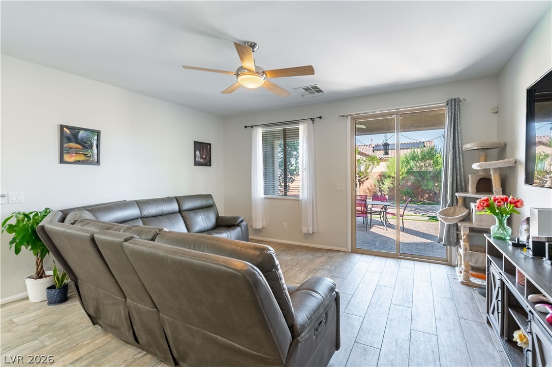 7556 Abby View Street Las Vegas NV 89166