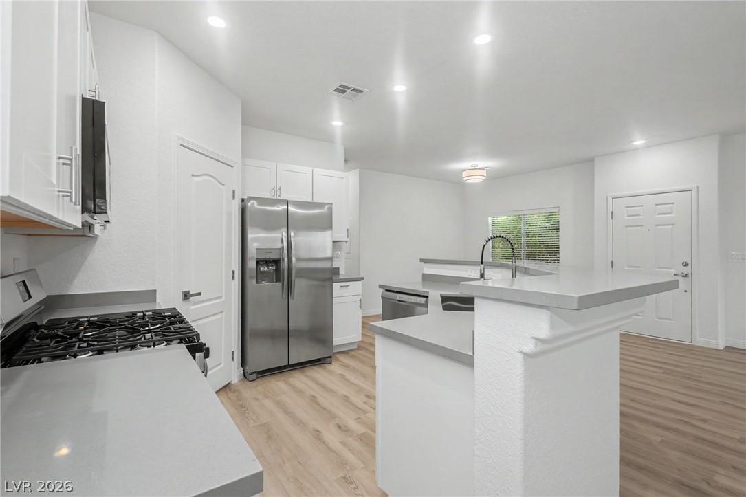 1555 Ward Frontier Lane Henderson NV 89002