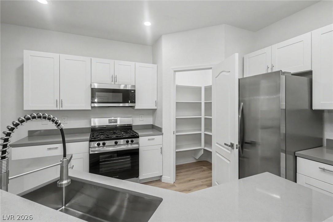 1555 Ward Frontier Lane Henderson NV 89002
