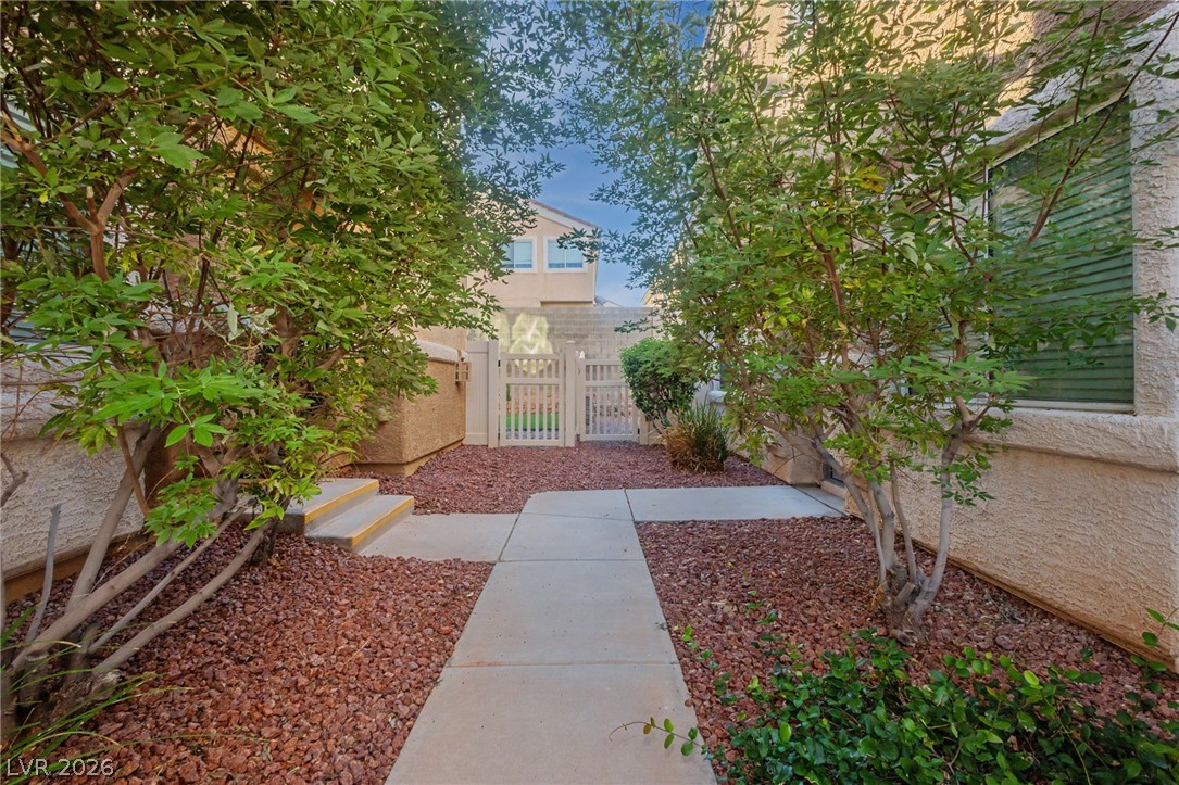 1555 Ward Frontier Lane Henderson NV 89002