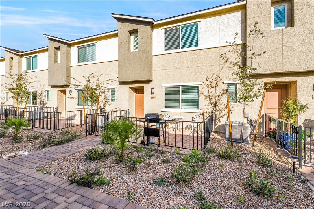 2961 Starwhite Street Las Vegas NV 89122