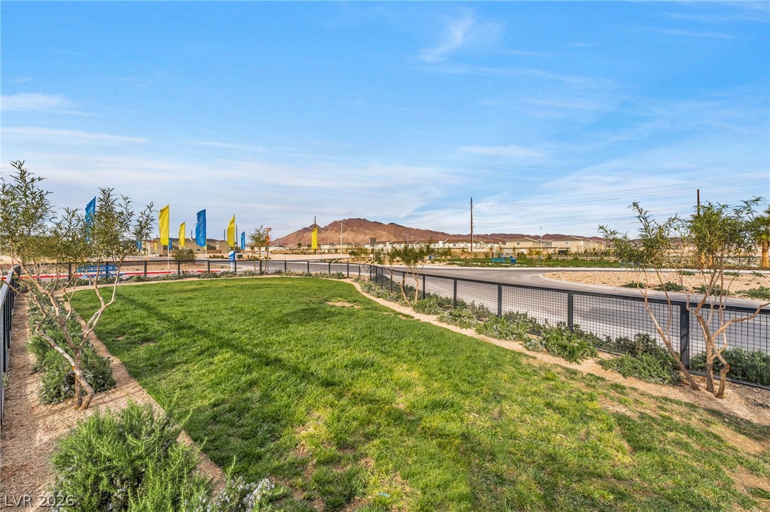 2961 Starwhite Street Las Vegas NV 89122