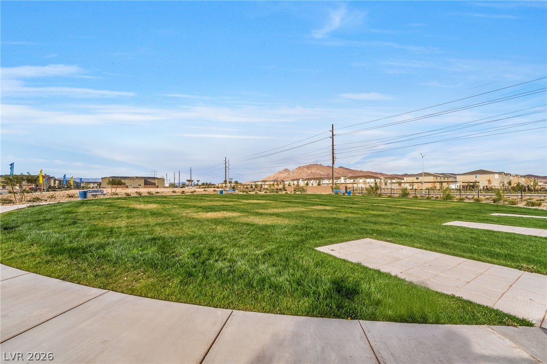 2961 Starwhite Street Las Vegas NV 89122