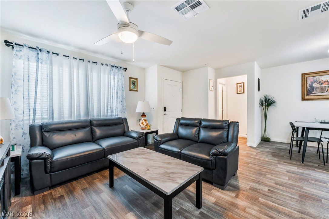 2961 Starwhite Street Las Vegas NV 89122