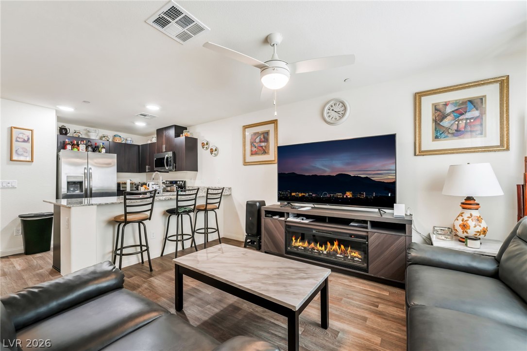 2961 Starwhite Street Las Vegas NV 89122