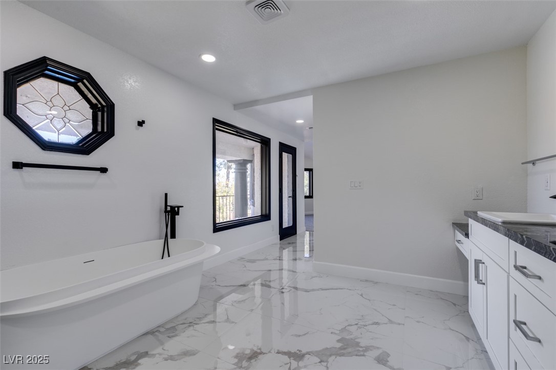 7040 Obannon Drive Las Vegas NV 89117
