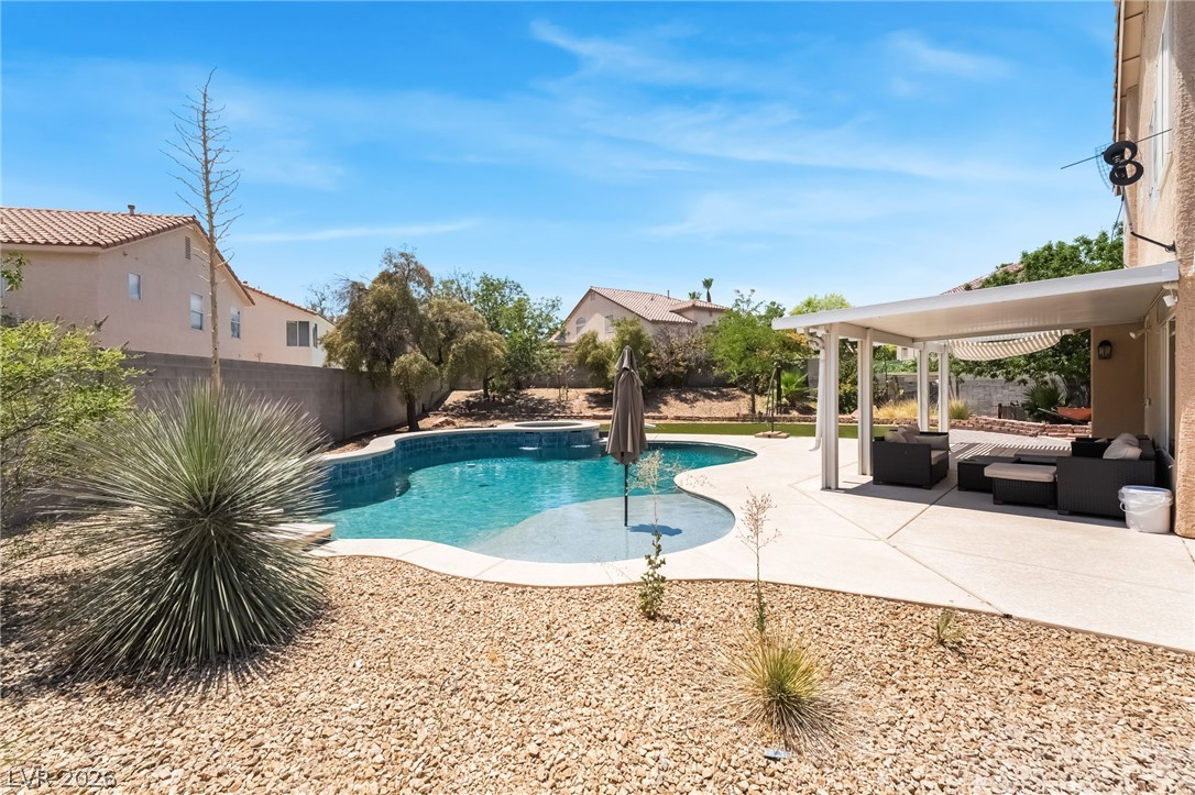 8253 Ruby Mountain Way Las Vegas NV 89128