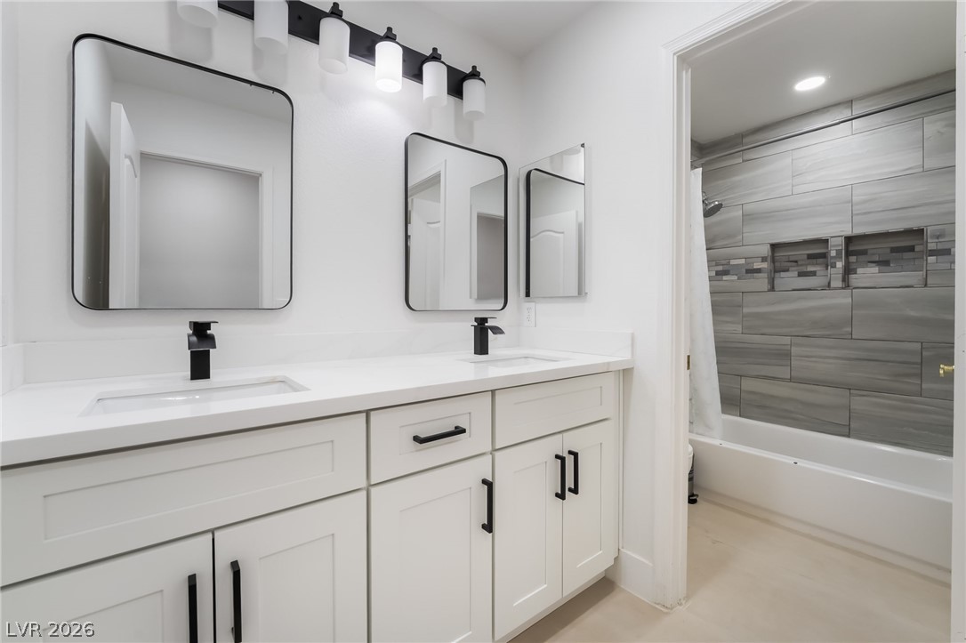 8253 Ruby Mountain Way Las Vegas NV 89128