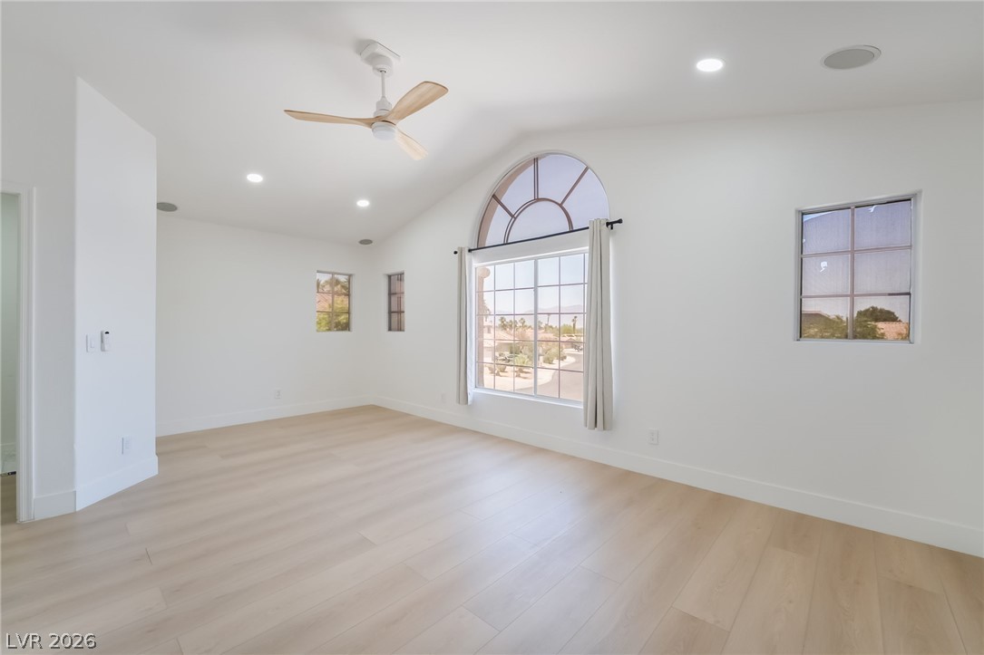 8253 Ruby Mountain Way Las Vegas NV 89128