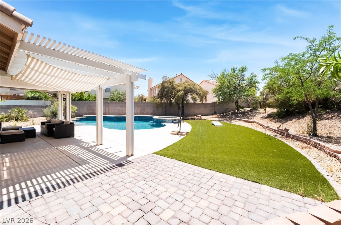 8253 Ruby Mountain Way Las Vegas NV 89128