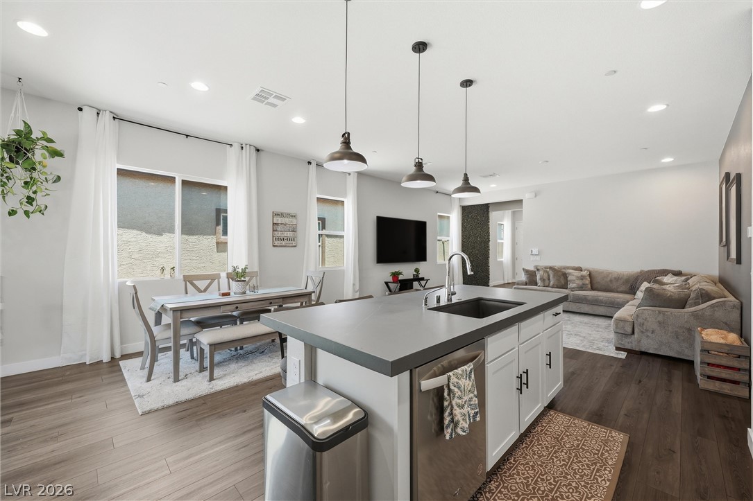 835 Silverton Springs Street Henderson NV 89011