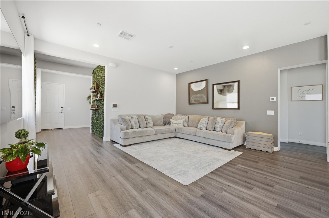 835 Silverton Springs Street Henderson NV 89011