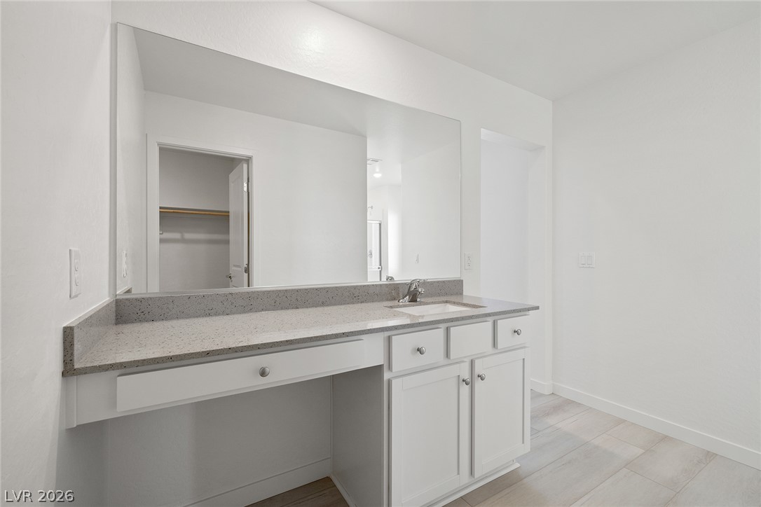 6758 Magnolia River Avenue Las Vegas NV 89156