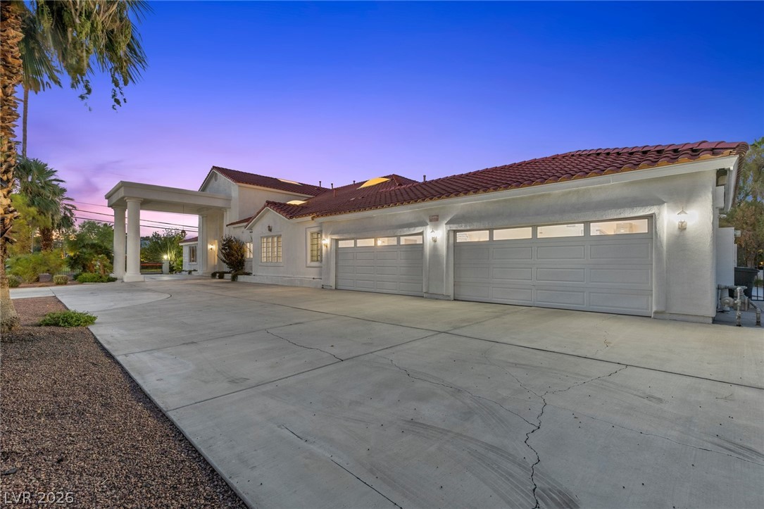 1533 Westwood Drive Las Vegas NV 89102