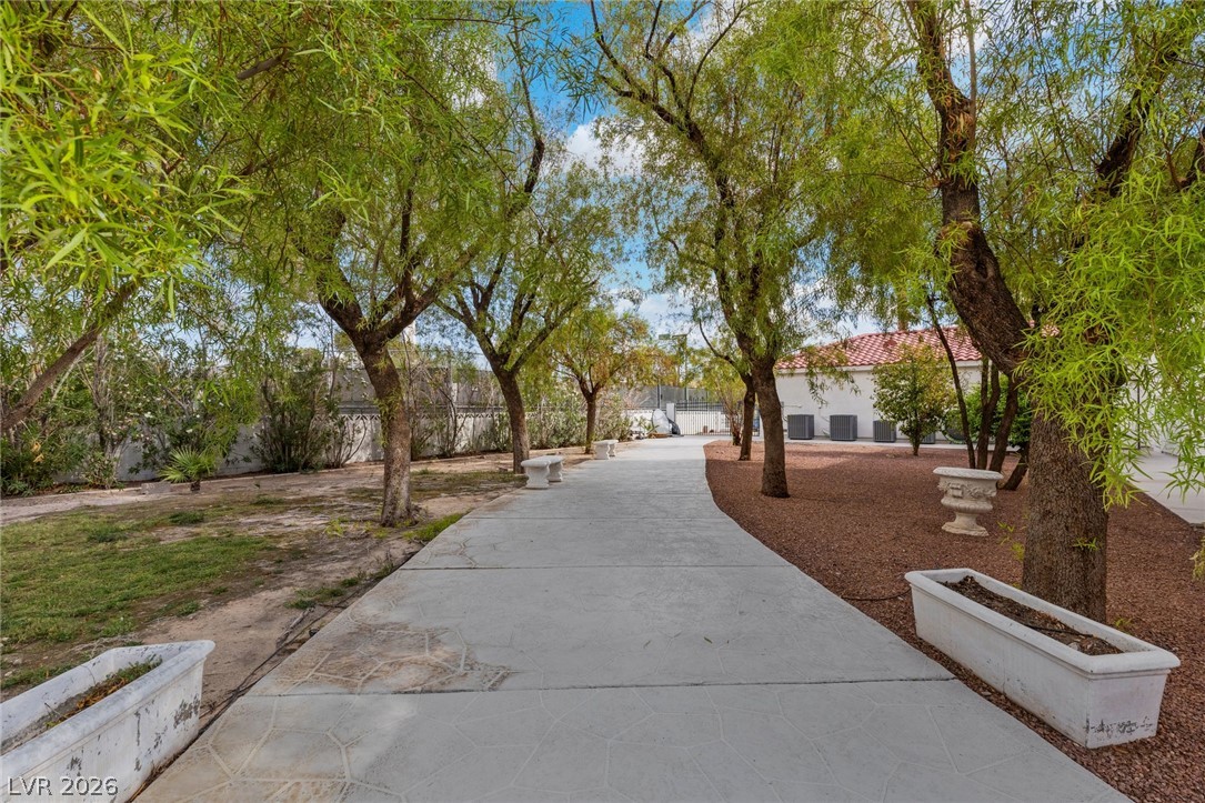 1533 Westwood Drive Las Vegas NV 89102