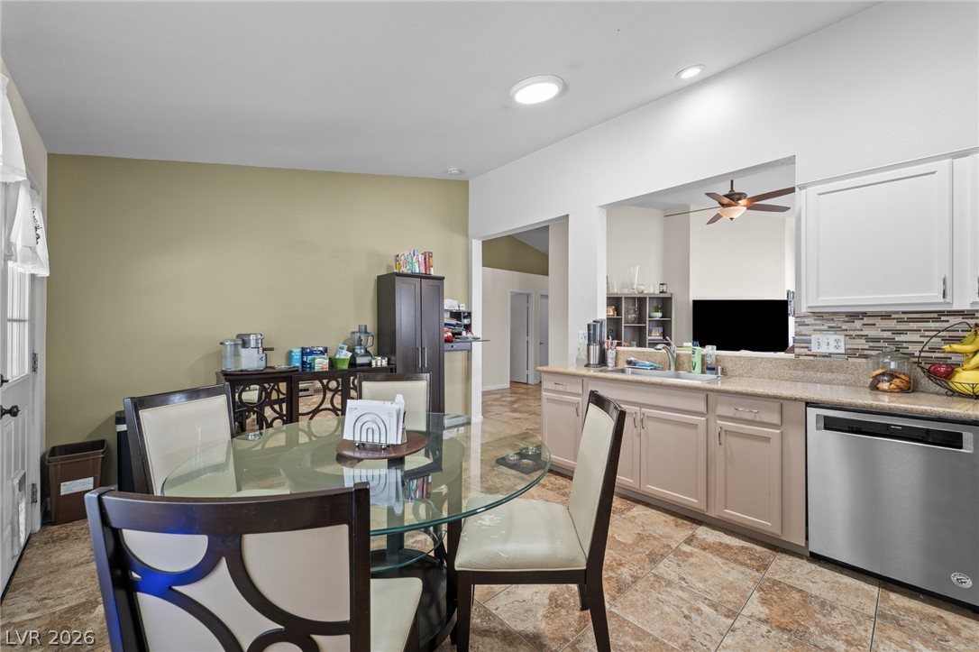 823 Hunters Ridge Way North Las Vegas NV 89032
