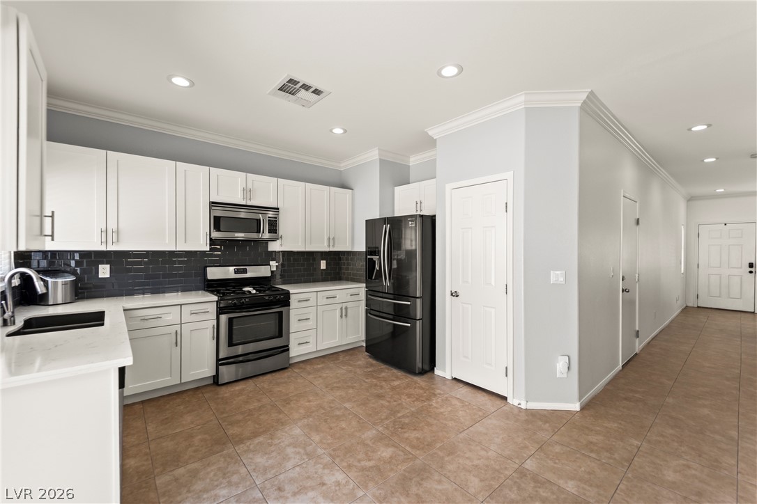 6156 Pacific Dogwood Avenue Las Vegas NV 89139