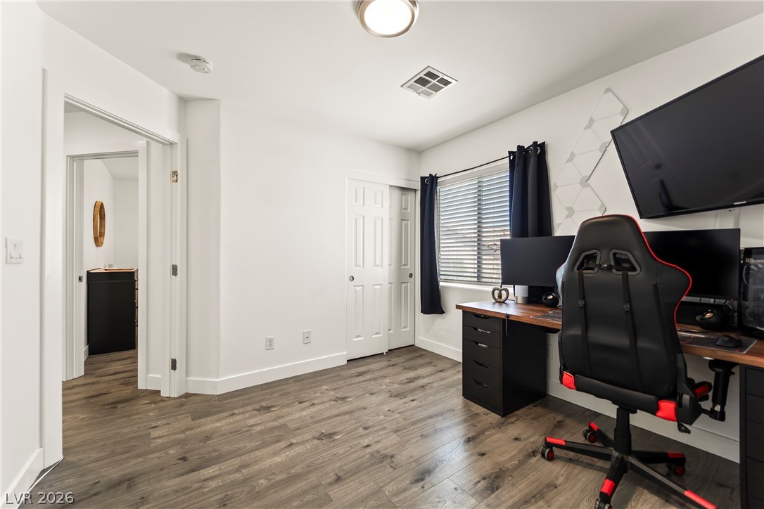 6156 Pacific Dogwood Avenue Las Vegas NV 89139