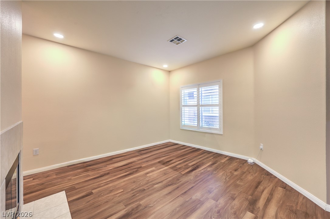 10450 Gold Shadow Avenue Las Vegas NV 89129