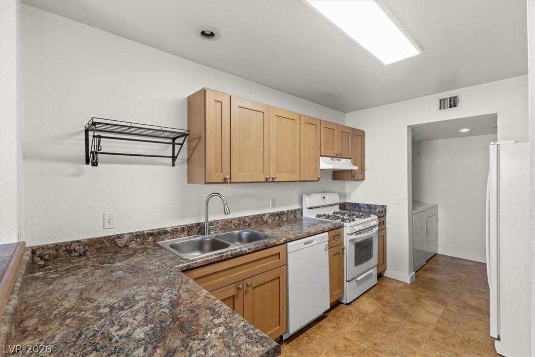 2602 Orchard Meadows Avenue Henderson NV 89074