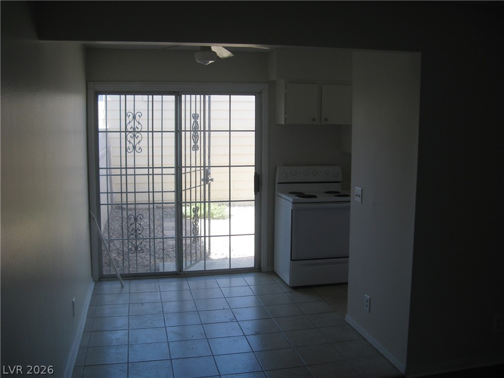 5052 Mountain Vista Street Las Vegas NV 89120