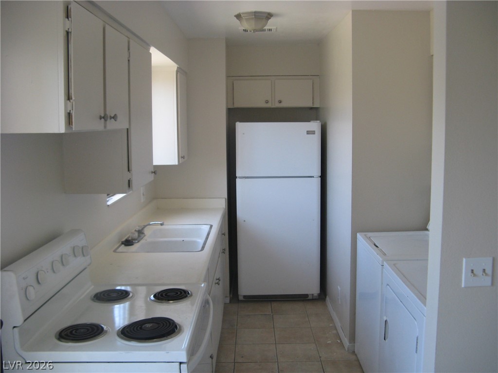 5052 Mountain Vista Street Las Vegas NV 89120