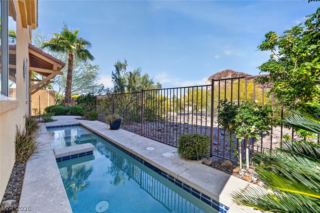 12 Verruca Court Henderson NV 89011