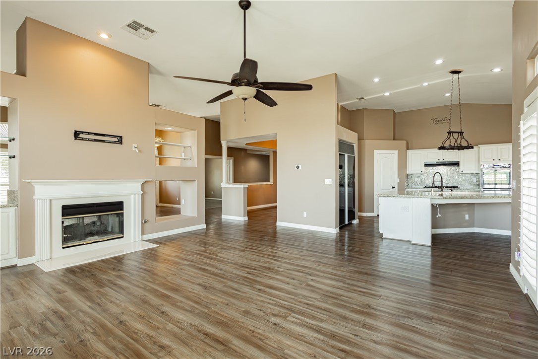 5104 Desert Lily Lane Las Vegas NV 89130