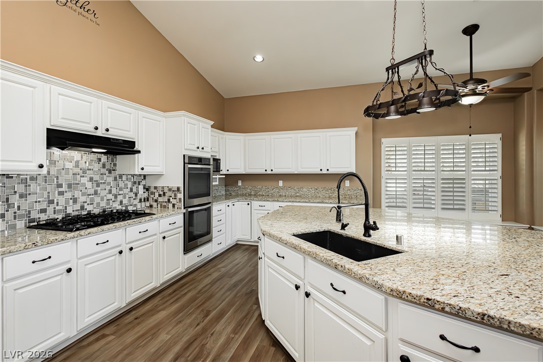 5104 Desert Lily Lane Las Vegas NV 89130