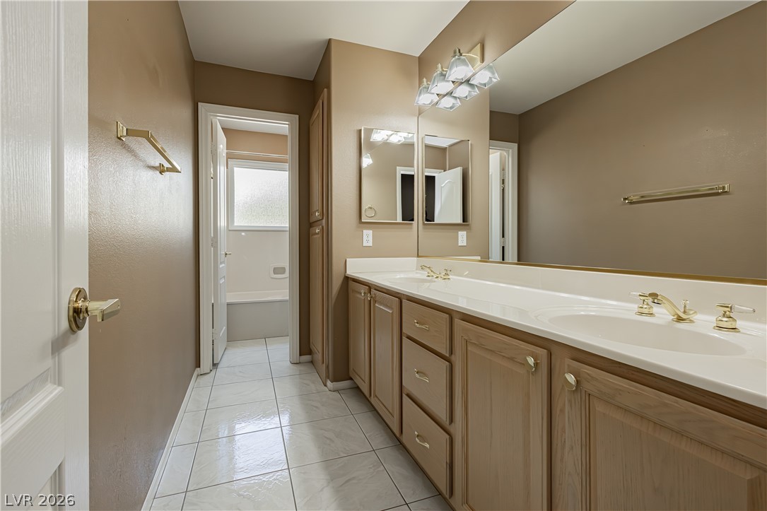 5104 Desert Lily Lane Las Vegas NV 89130