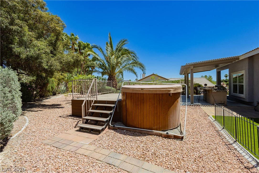 5104 Desert Lily Lane Las Vegas NV 89130