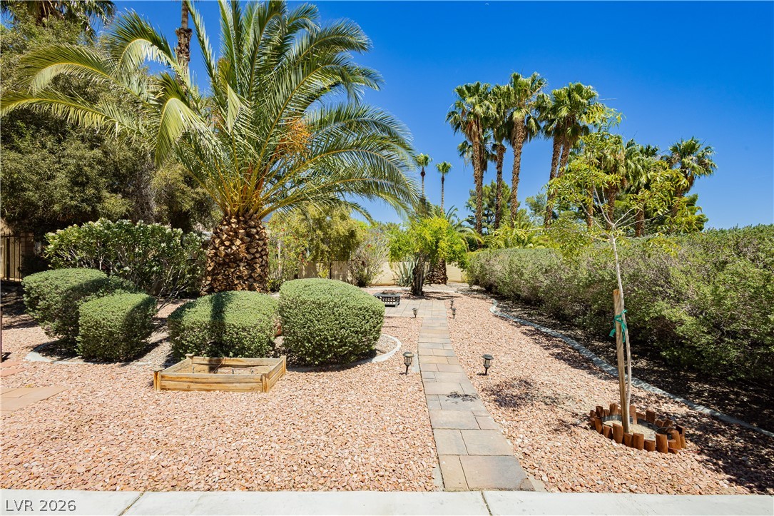 5104 Desert Lily Lane Las Vegas NV 89130