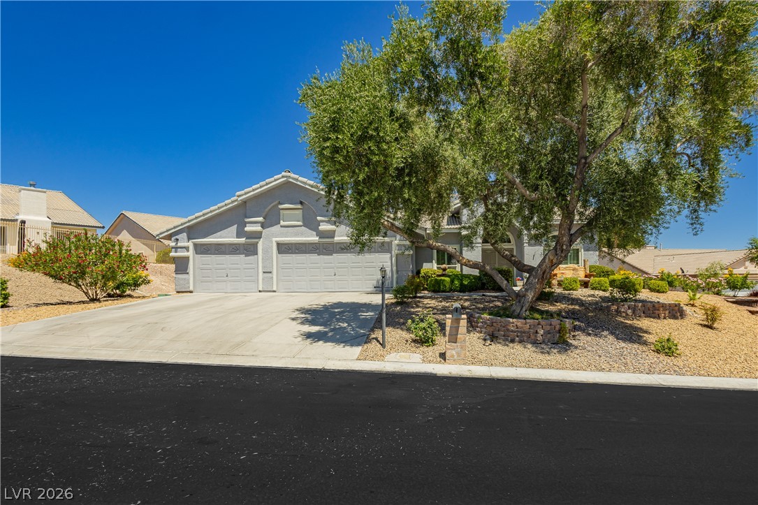 5104 Desert Lily Lane Las Vegas NV 89130