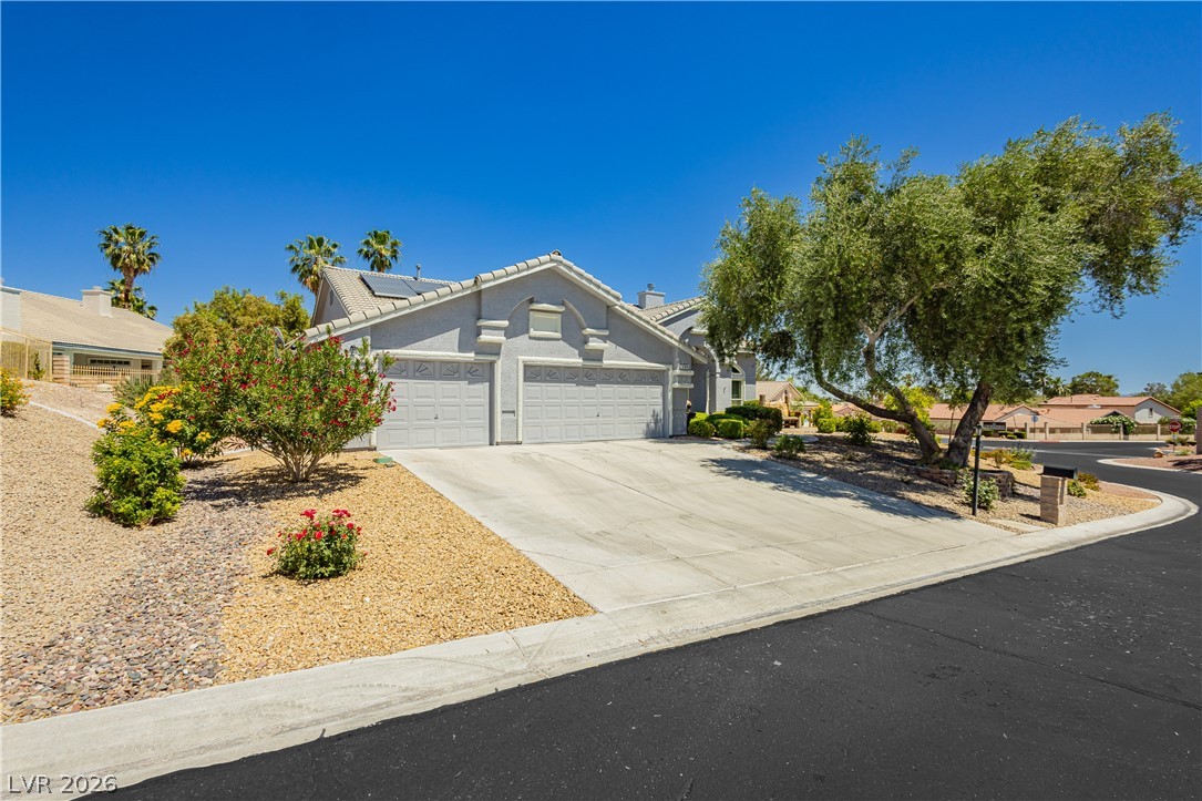 5104 Desert Lily Lane Las Vegas NV 89130