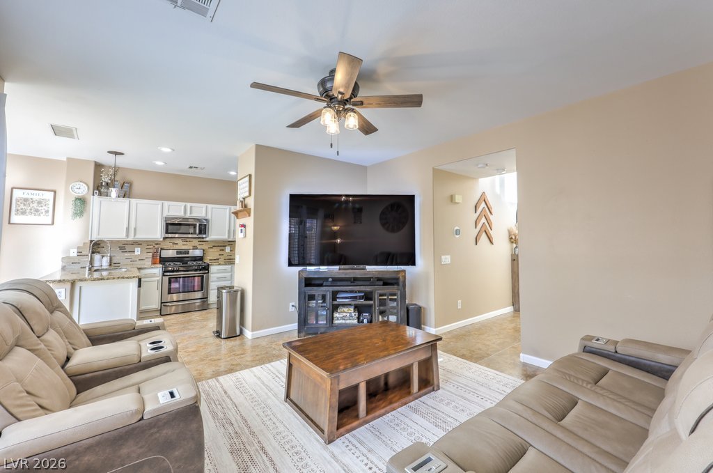 7137 River Meadows Avenue Las Vegas NV 89131