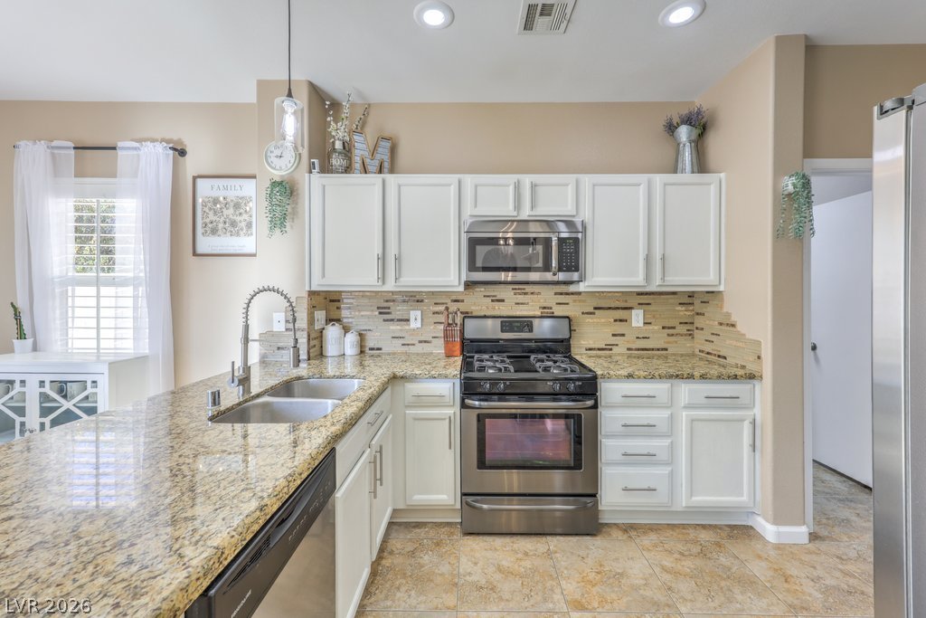 7137 River Meadows Avenue Las Vegas NV 89131
