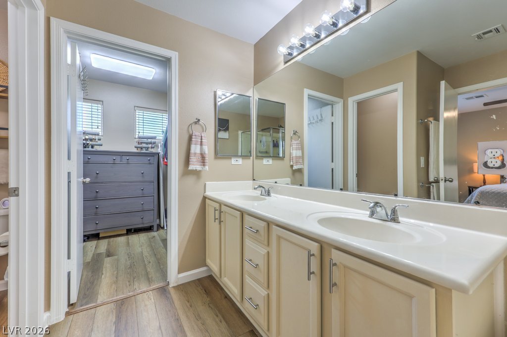 7137 River Meadows Avenue Las Vegas NV 89131